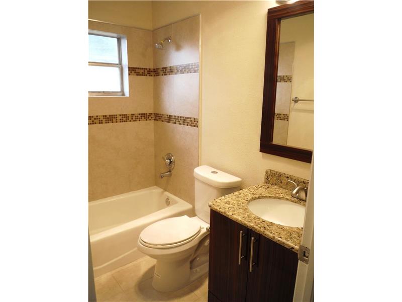 591 NW 21st Ct