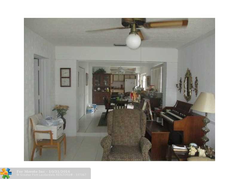 813 NE 11th Ave