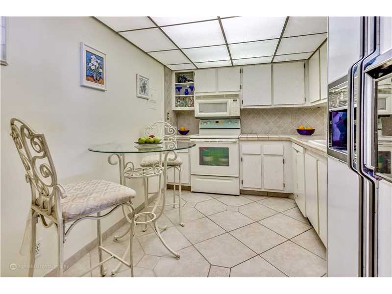 525 N Ocean Blvd #1121