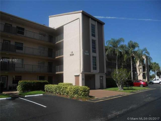 1050 Country Club Dr #406