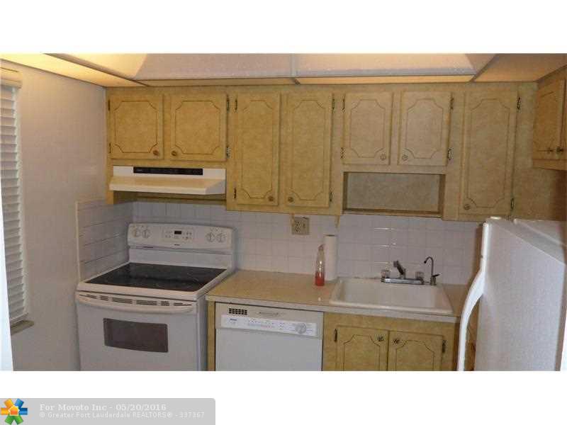 For Sale: 7887 Golf Circle Dr #APT 306 Pompano Beach, FL 33063