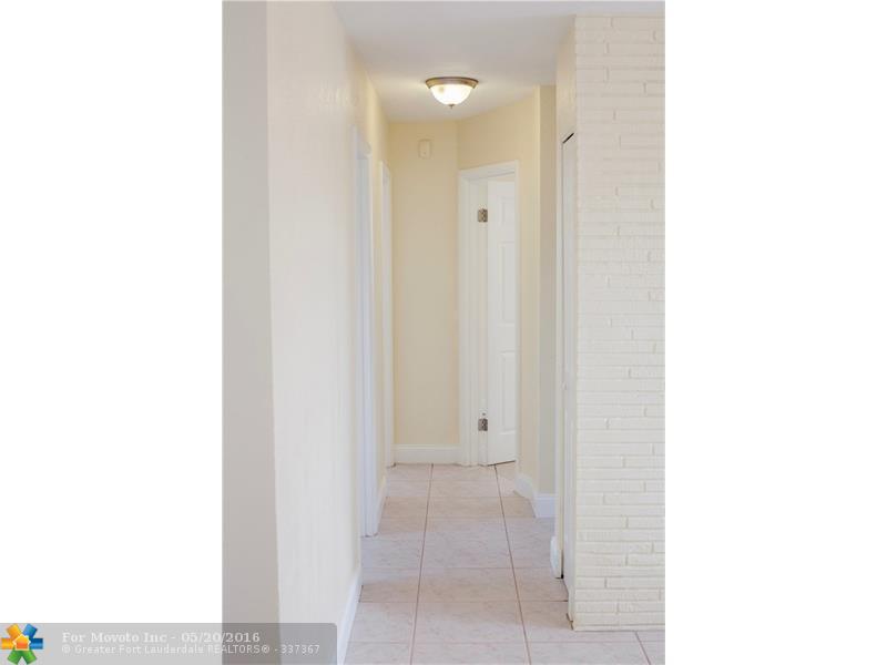 3611 NE 14th Ave, Pompano Beach FL 33064
