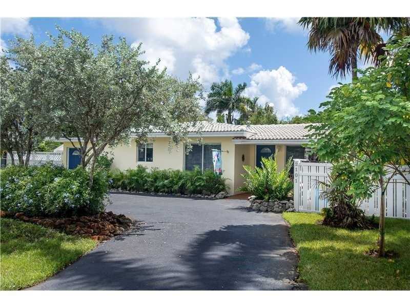 2101 NE 34th Ct Pompano Beach, FL 33064