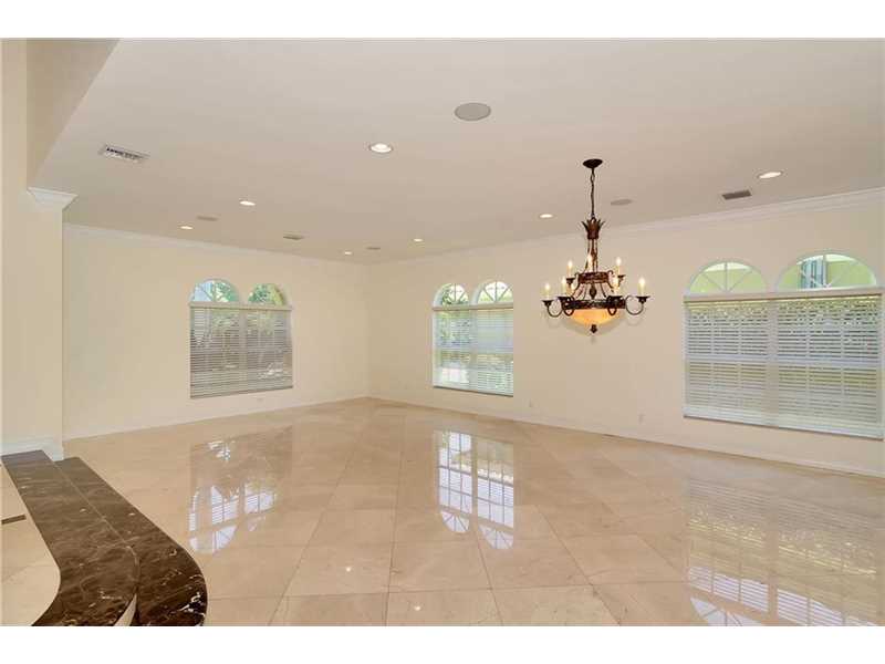 For Sale: 3365 NE 30th Ave Pompano Beach, FL 33064