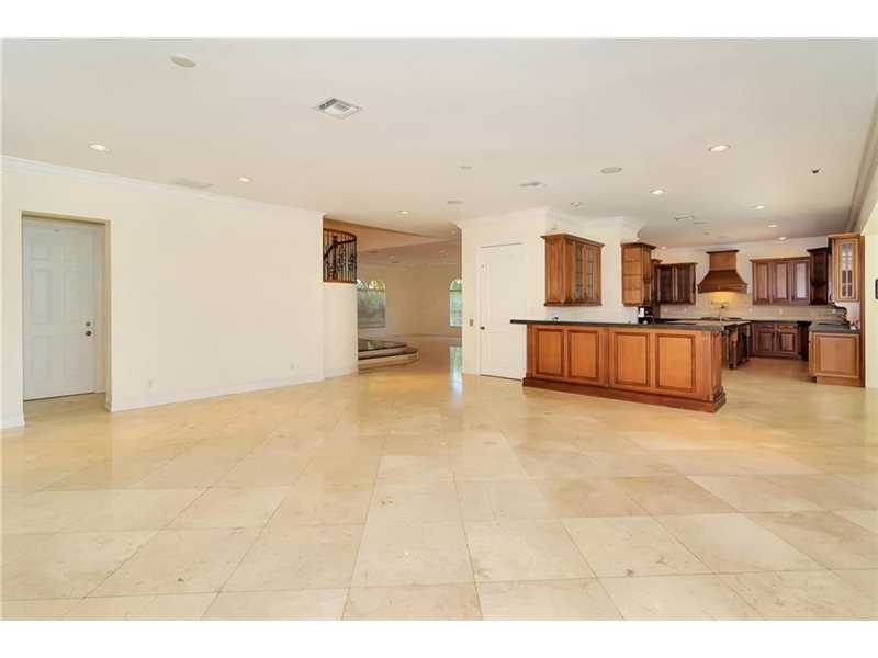 For Sale: 3365 NE 30th Ave Pompano Beach, FL 33064
