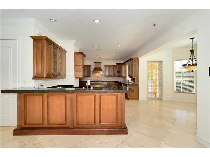 For Sale: 3365 NE 30th Ave Pompano Beach, FL 33064
