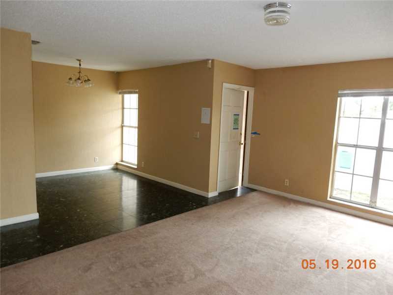 704 SW 73rd Ave #APT 37, Pompano Beach FL 33068