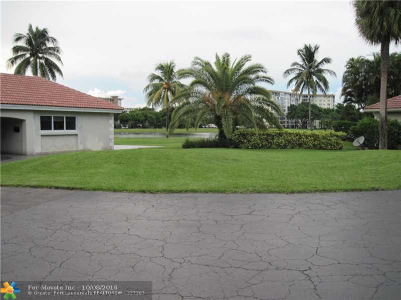 2911 N Palm Aire Dr #2911
