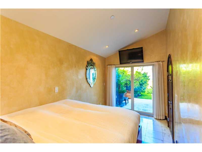 15911 Fisher Island Dr #15911