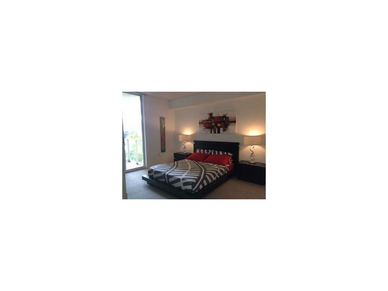 5085 NW 7th St #603