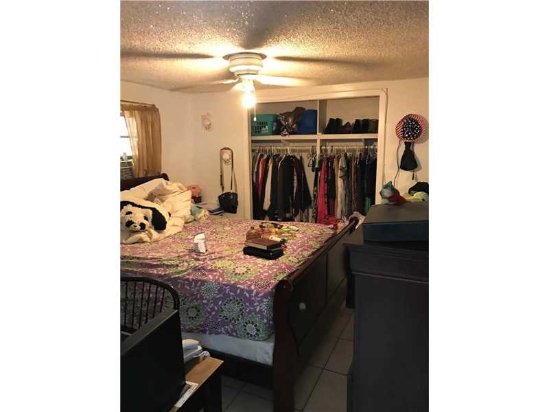 4221 NW 5th Ave