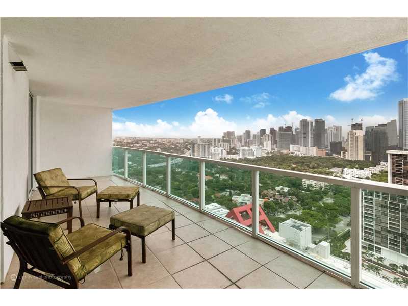 2101 Brickell Ave #2803