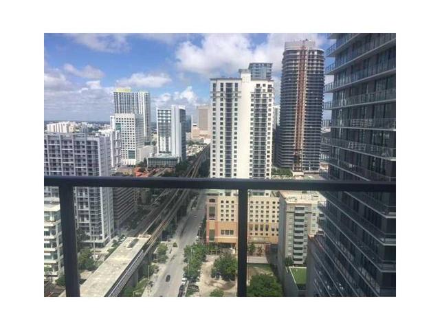 60 SW 13th St #1818