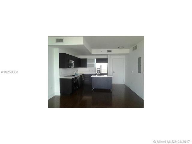 90 SW 3rd St #2113