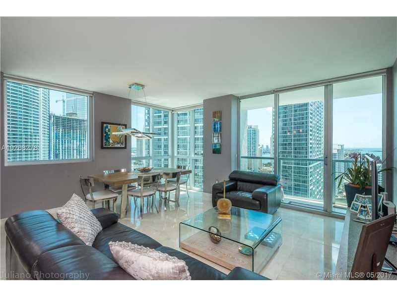 88 SW 7 St #1608