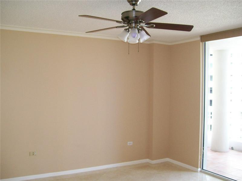 701 Brickell Key Blvd #2307