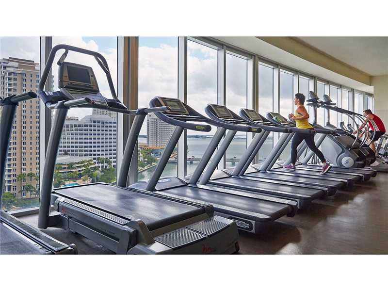 465 Brickell Ave #1018