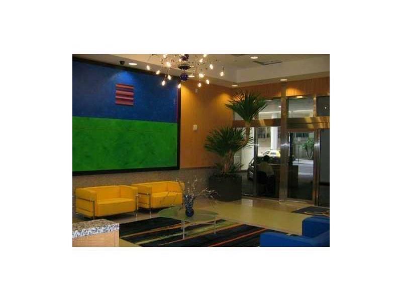 1200 Brickell Bay Dr #1720