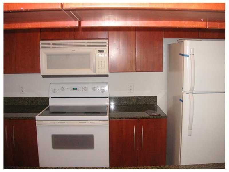1200 Brickell Bay Dr #1720