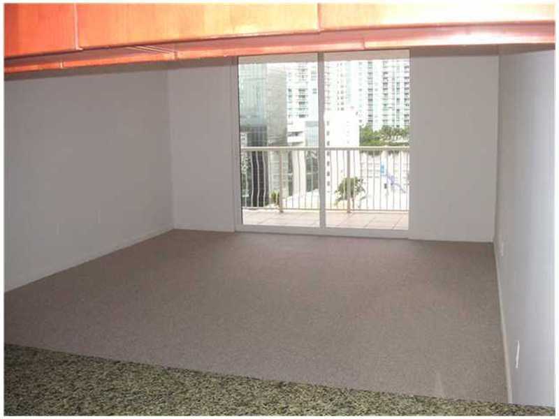 1200 Brickell Bay Dr #1720