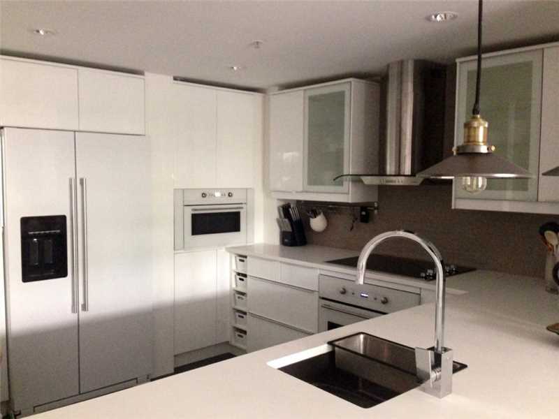 701 Brickell Key Blvd #408