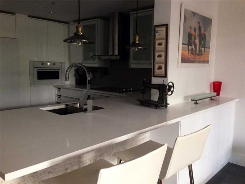 701 Brickell Key Blvd #408