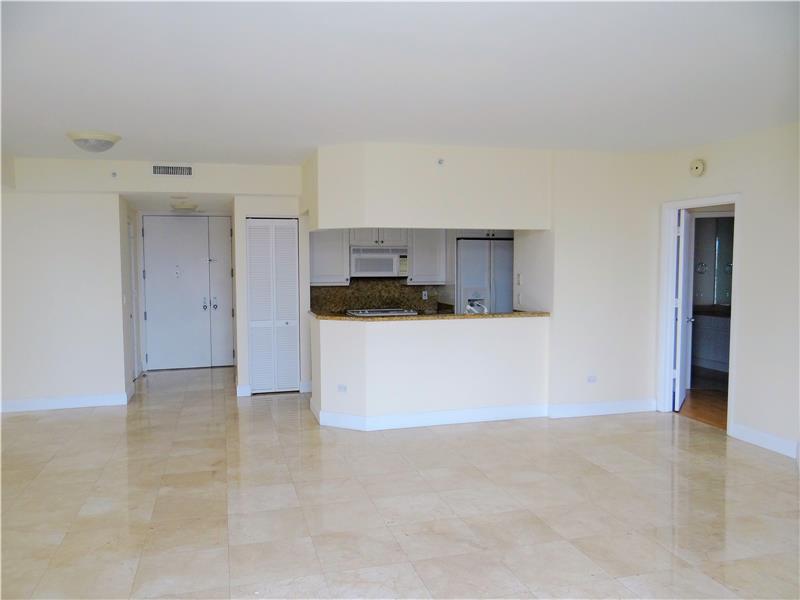 848 Brickell Key Dr #1403
