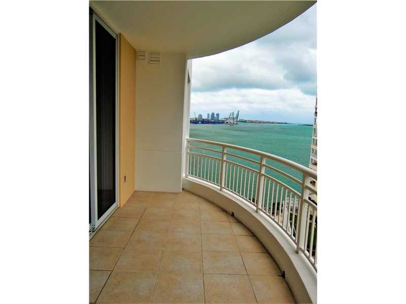 848 Brickell Key Dr #1403