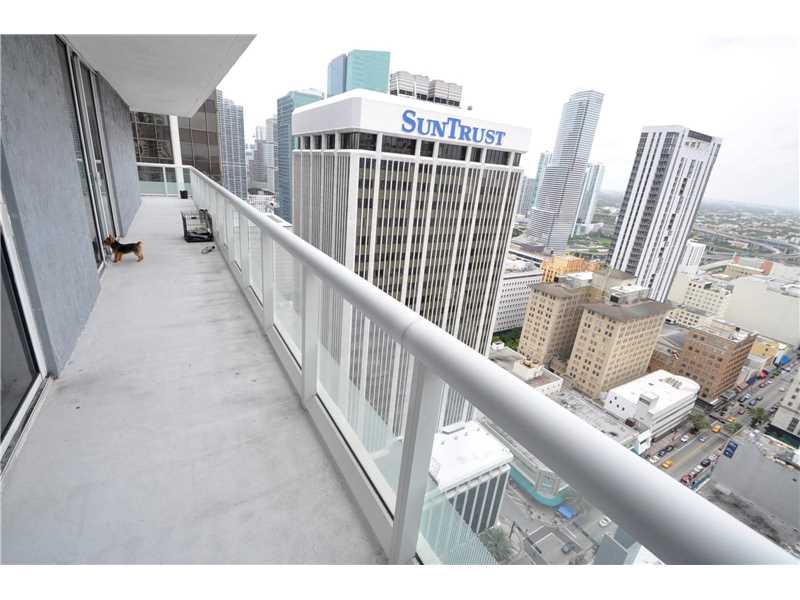 50 Biscayne Blvd #3411