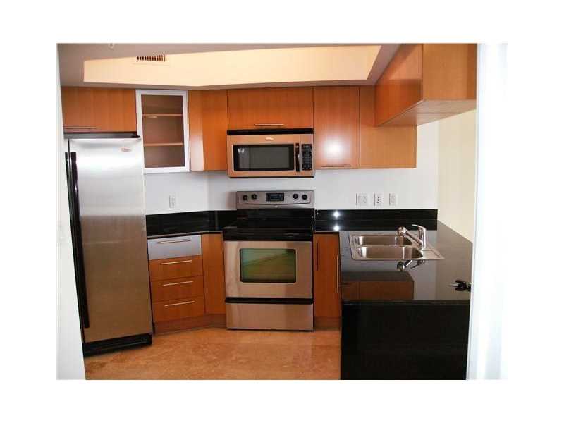 1750 N Bayshore Dr #3201