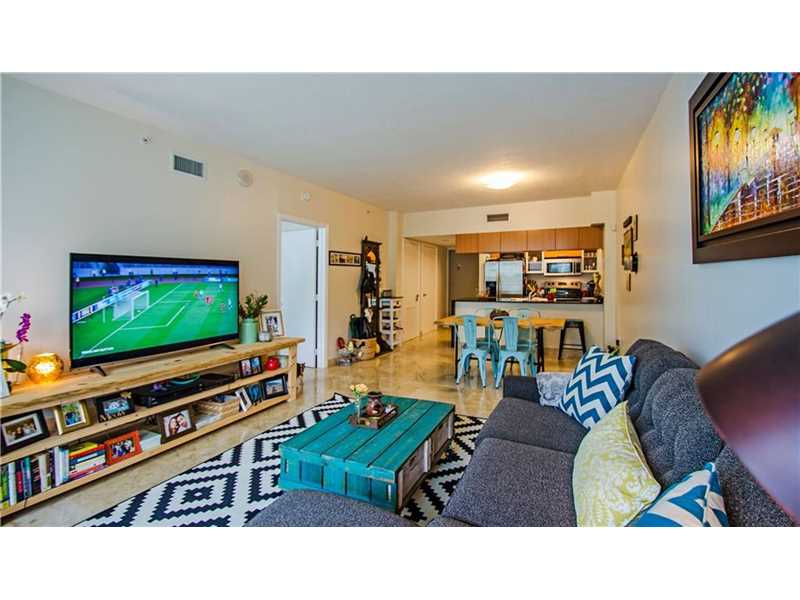For Sale: 1750 N Bayshore Dr #3405 Miami, FL 33132