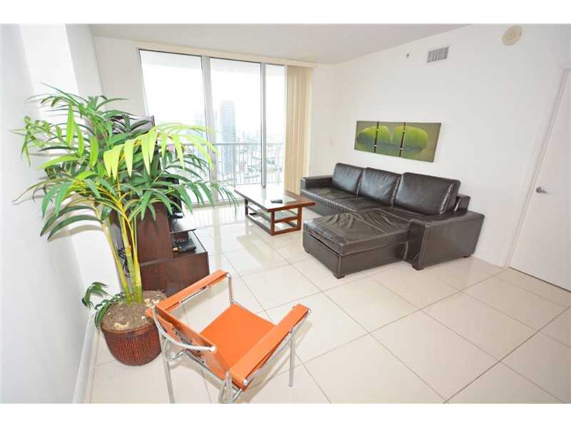 1750 N Bayshore Dr #5506