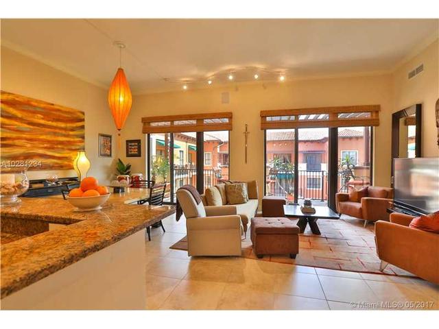 3270 SW 25th Ter