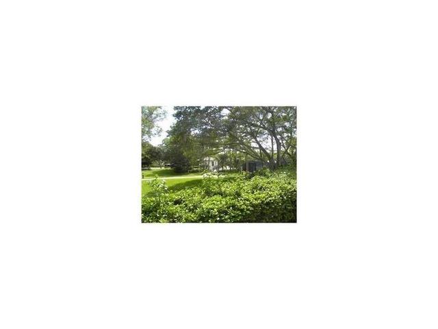 2951 S Bayshore Dr #601