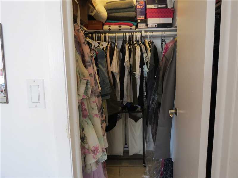 2920 SW 28th Ter #402