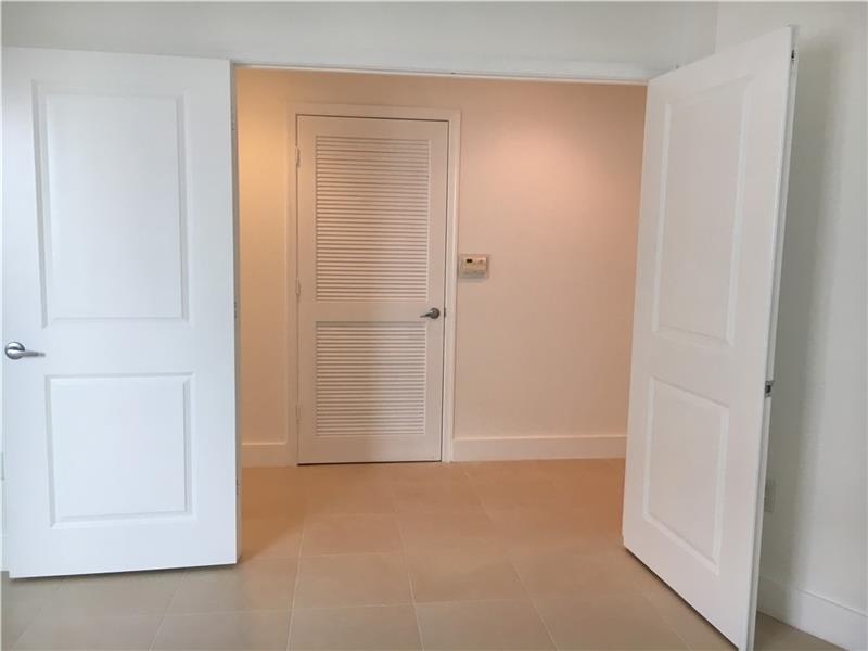 For Sale: 10 Aragon Ave #1106 Miami, FL 33134