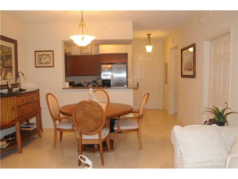888 S Douglas Rd #812