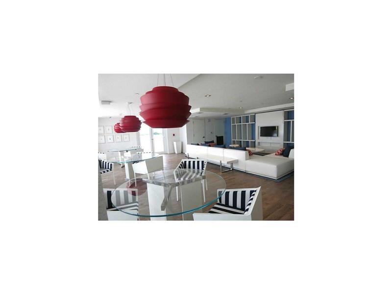 4250 Biscayne Blvd #714
