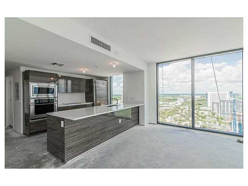 For Sale: 460 NE 28th St #3701 Miami, FL 33137