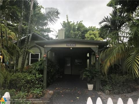 880 NE 72 St