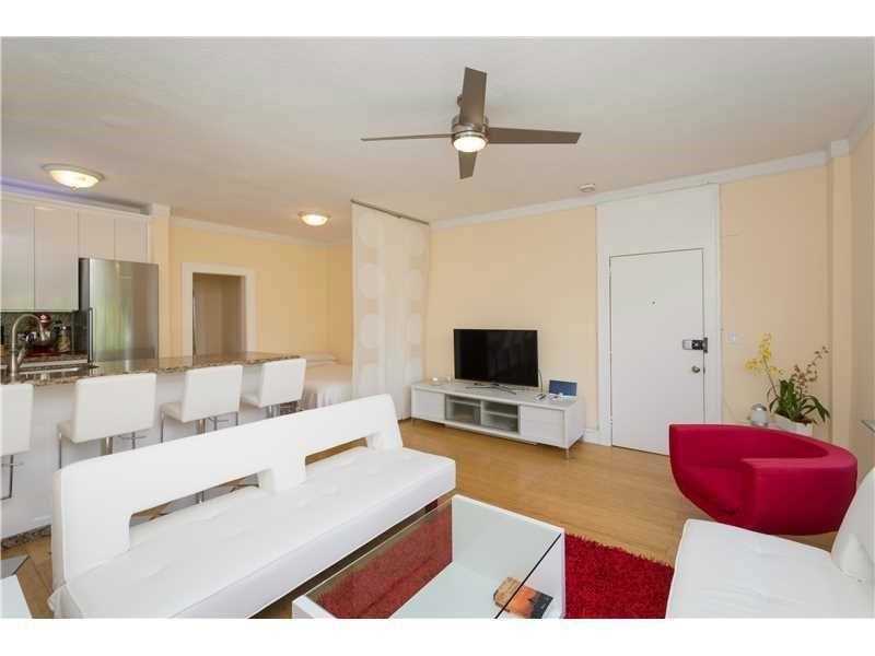 1611 Michigan Ave #10