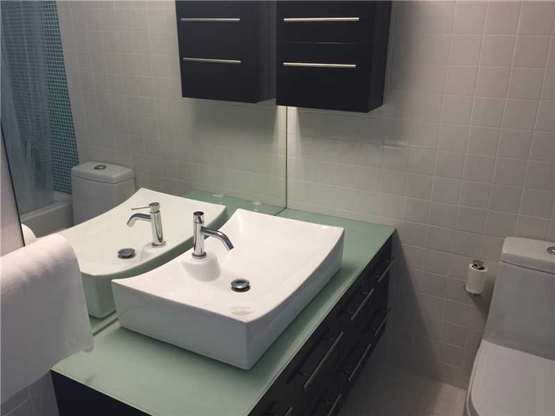 For Sale: 1200 West Ave #1008 Miami Beach, FL 33139