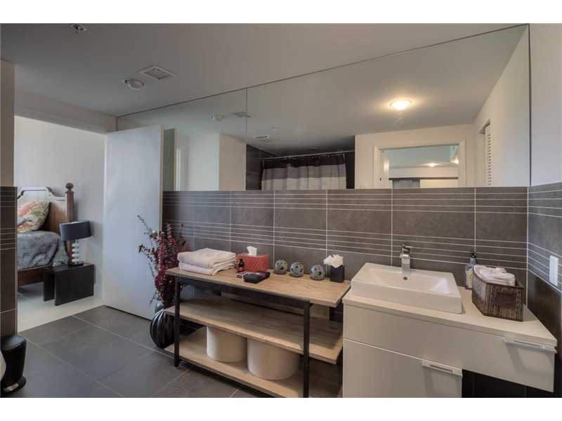 2100 Park Ave #405