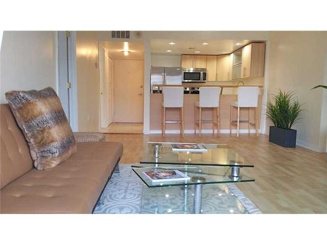 465 Ocean Dr #607