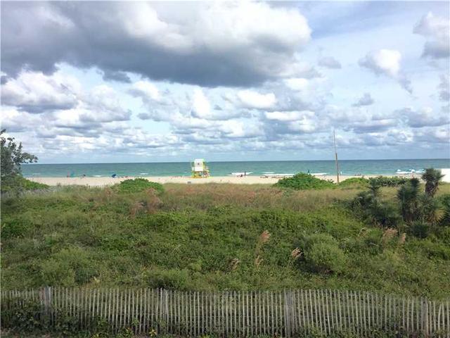 345 Ocean Dr #1025
