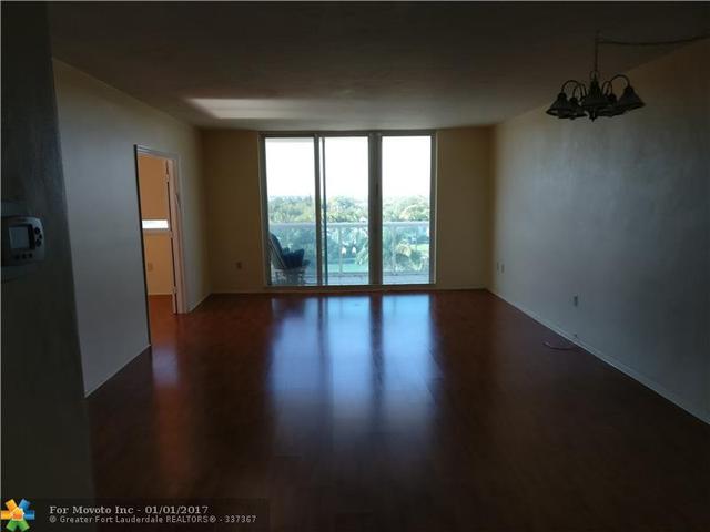 5001 Collins Ave #7A