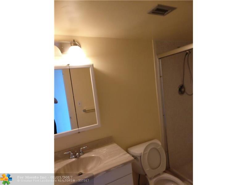 5001 Collins Ave #7A