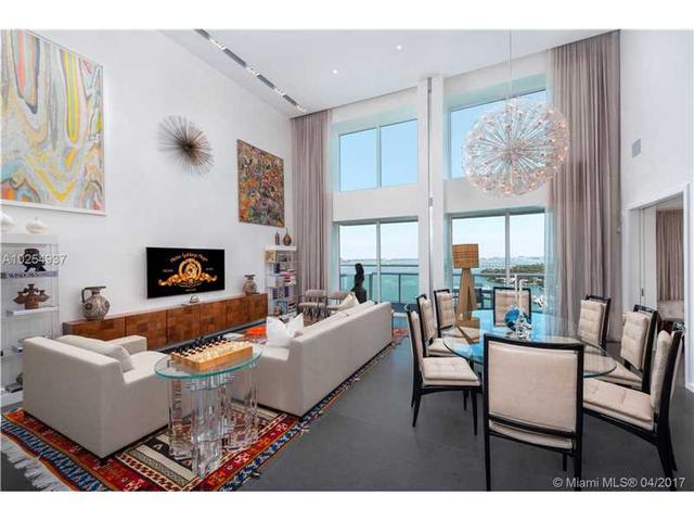10 Venetian Way #2502/2
