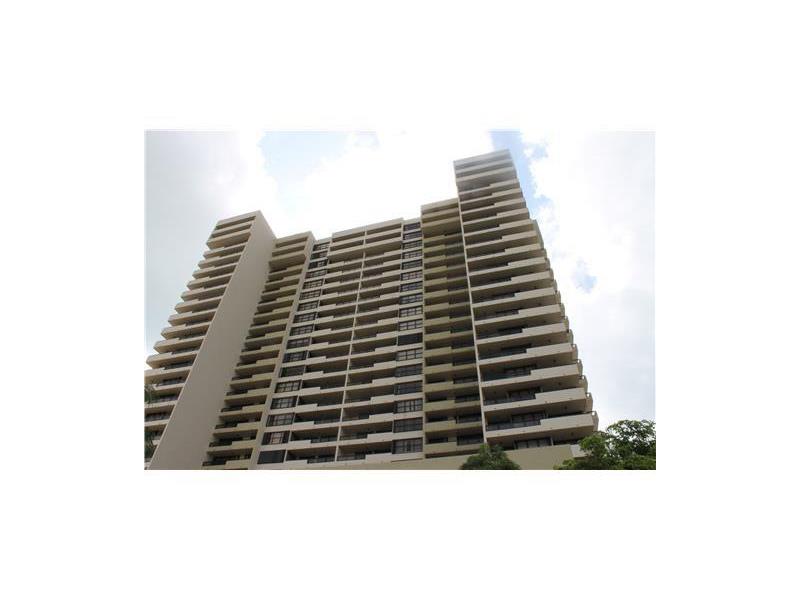 For Sale: 2555 Collins Ave #PH205 Miami Beach, FL 33140