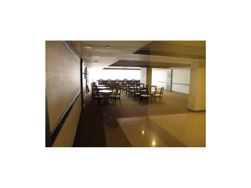 For Sale: 2555 Collins Ave #PH205 Miami Beach, FL 33140